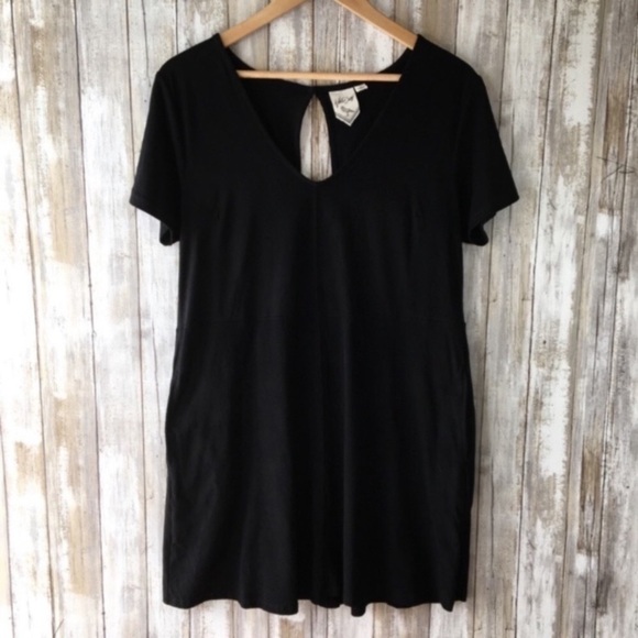 White Crow Dresses & Skirts - White Crow Black Dress